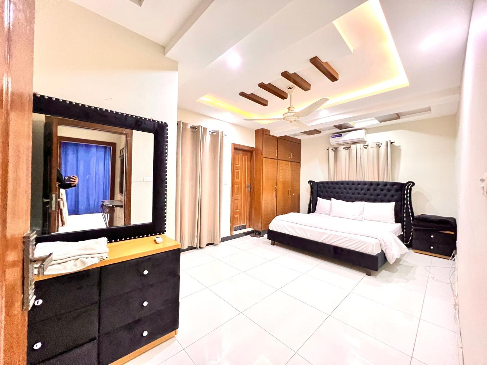 Luxury Apartment Hotel איסלמאבד מראה חיצוני תמונה