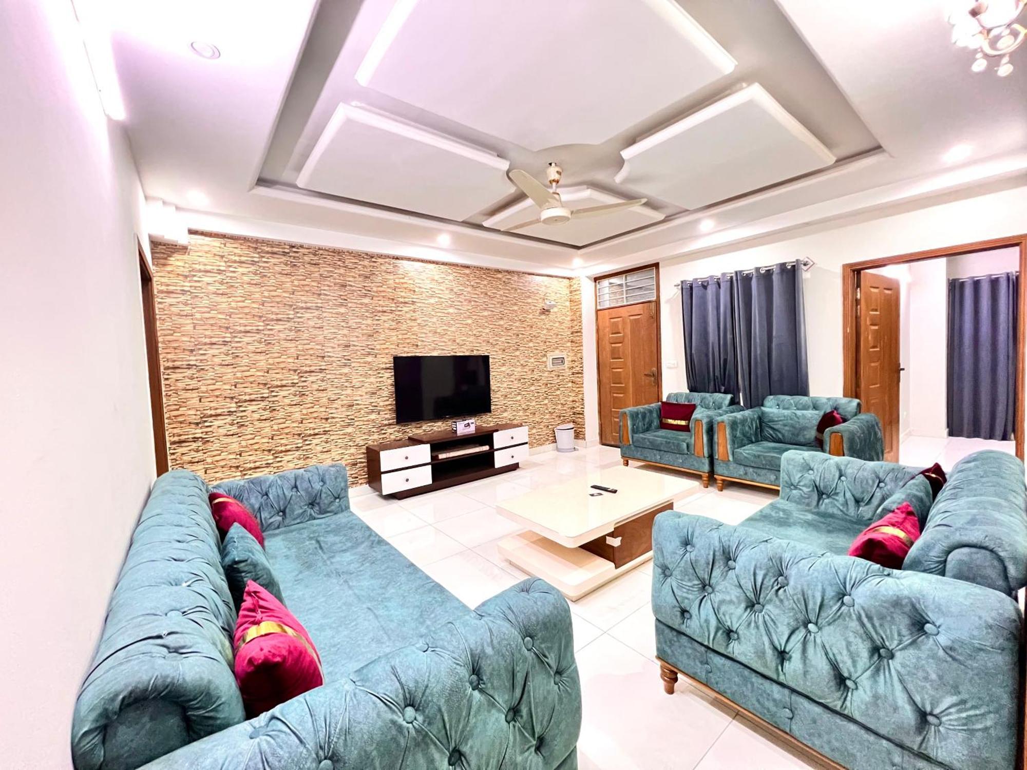Luxury Apartment Hotel איסלמאבד מראה חיצוני תמונה